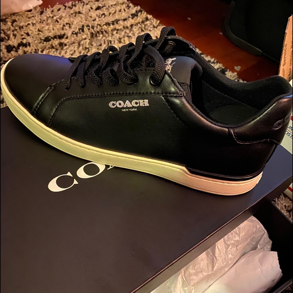 Worn once Mens 9.5 coach sneakers all Black